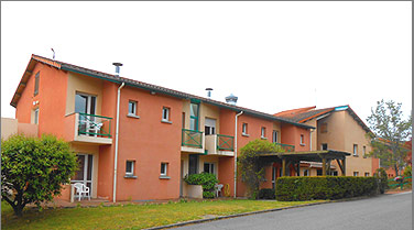 Vue extérieur de la maison de retraite de Saint Alban-les-eaux